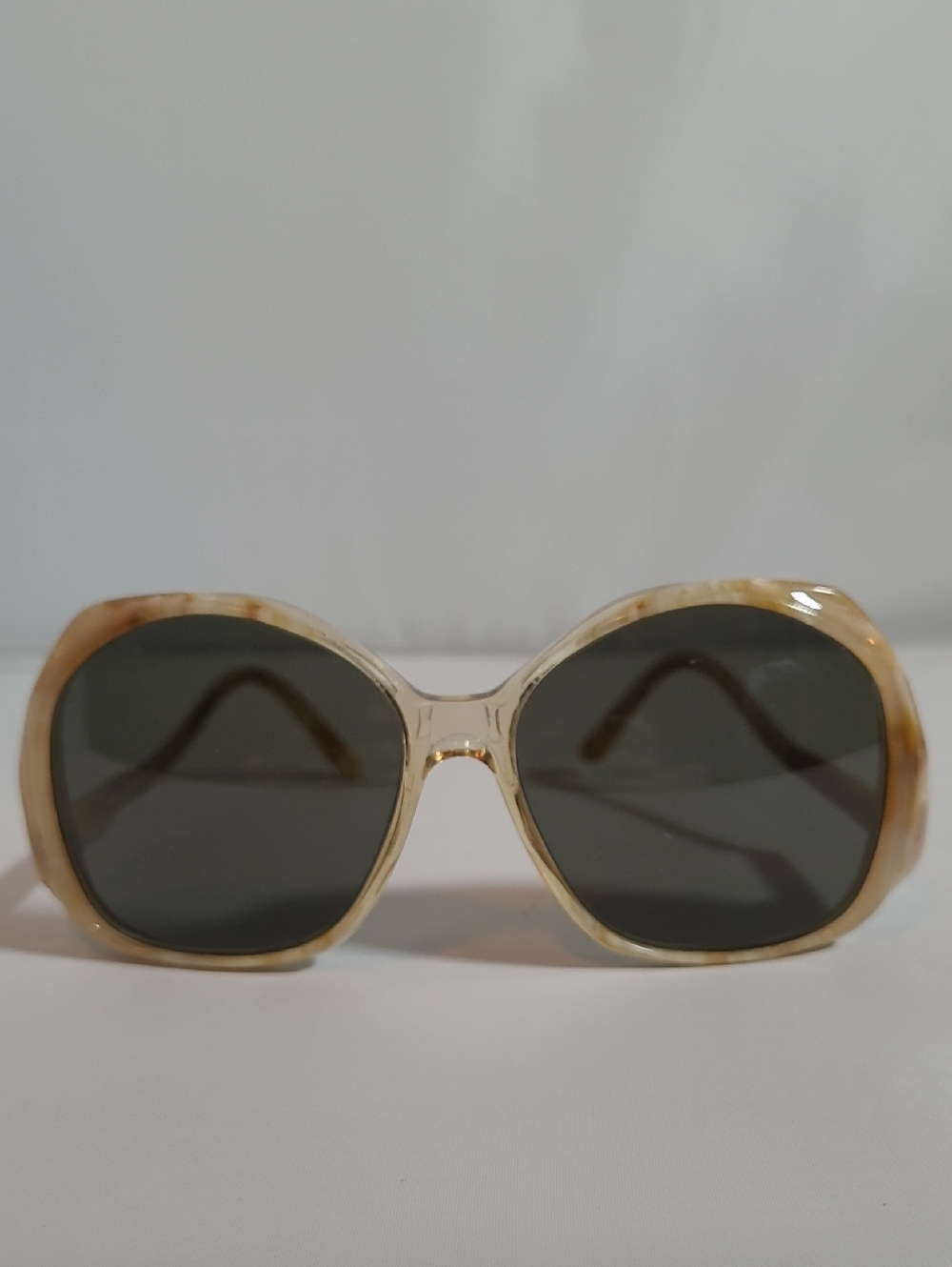 Vintage 1980s Classic Oversized Tortoiseshell Sunglasse Frames